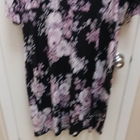 Connected Apparel Black and Pink Floral Dress - Picture 9 of 10